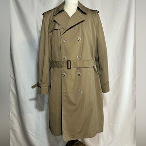 Clipper Mist Vintage Trench Coat • Khaki • Removable Fur Interior • Size 46 Reg.